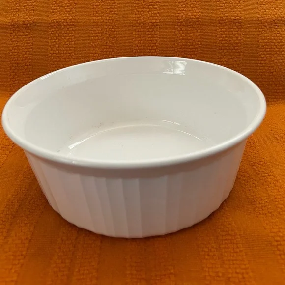 VTG Corning Ware - Picture 2 of 5
